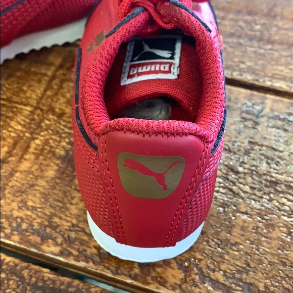 Kids puma shoes🌕 - Picture 4 of 4
